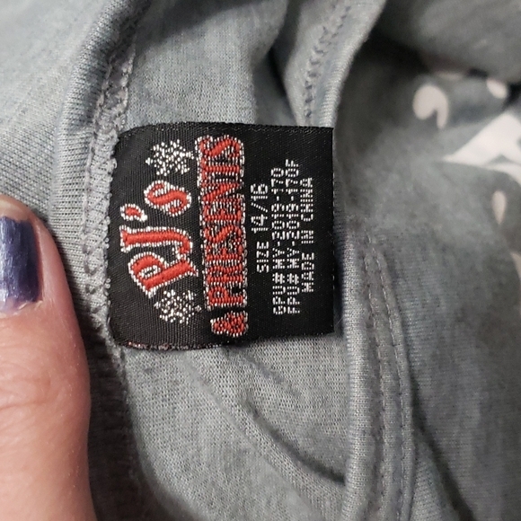 girls pj's and presents Santa's squad Christmas shirt size 14-16 - Picture 3 of 5